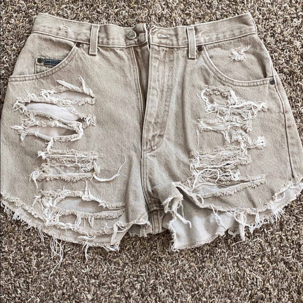 Tan ripped Jean shorts